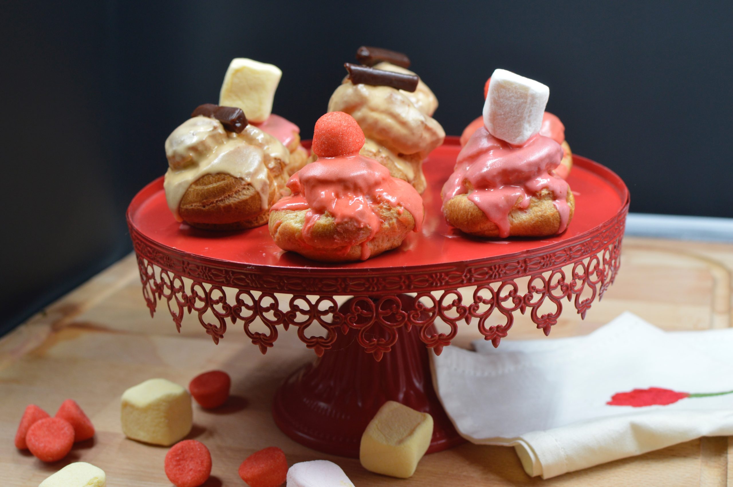 You are currently viewing CHOUX A LA CRÈME DE BONBON