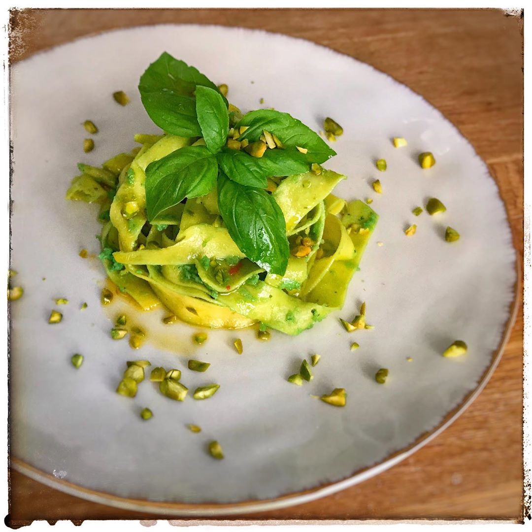 You are currently viewing Tagliatelles au pesto de pistaches.