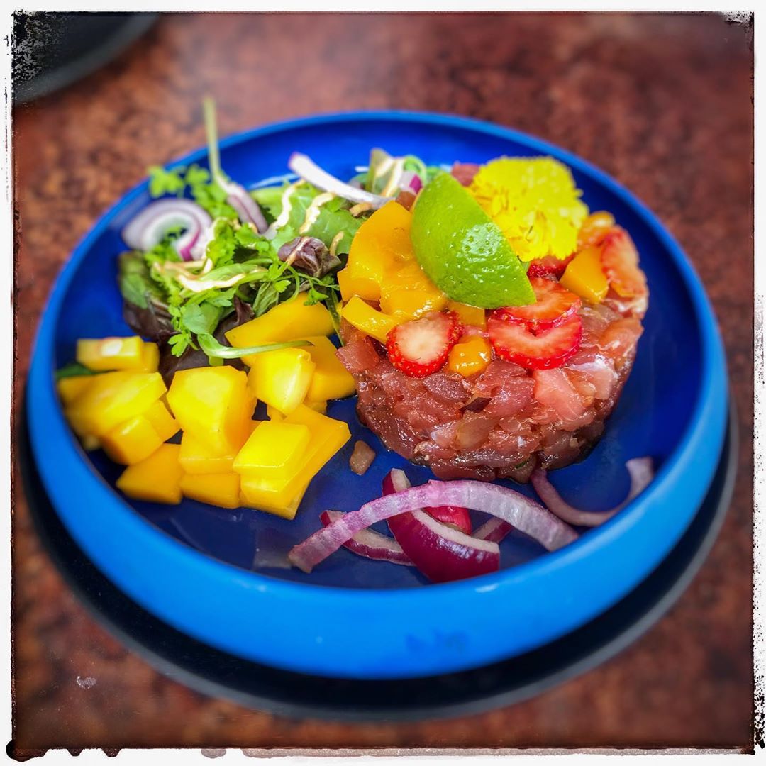 You are currently viewing Tartare de thon à la mangue., by Chez Christopher, Perpignan